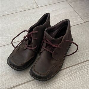 Born Chukka Boots Brown Leather Size 7 / 38